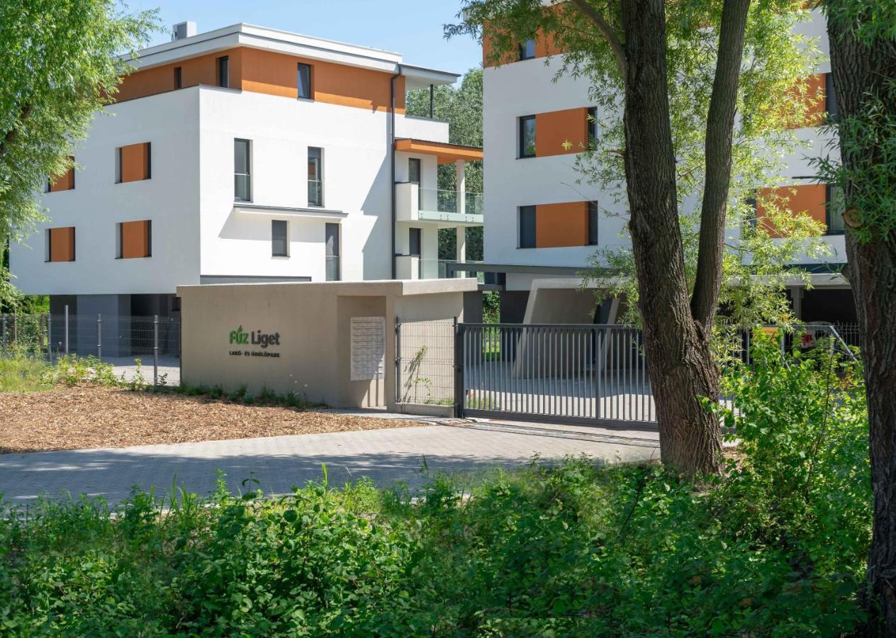 شقة Fuzliget Surf Garden Balatonfůzfő المظهر الخارجي الصورة